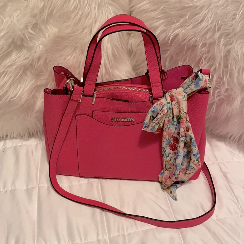 Brand New Steve Madden Shoulder Handbag Pink